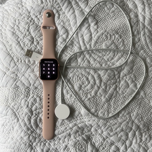 Sold- New Apple Watch SE- rose gold and pink - Picture 3 of 7